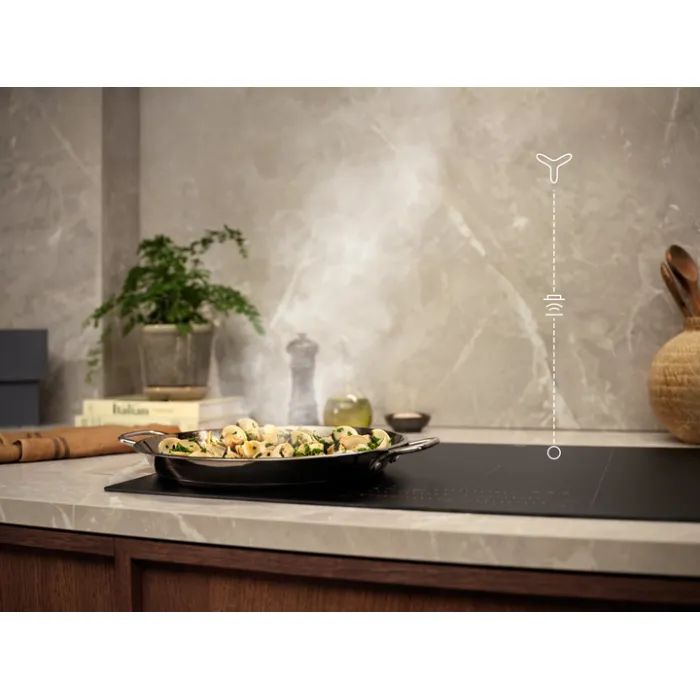 Вытяжка кухонная Electrolux LFT816K изображение 8