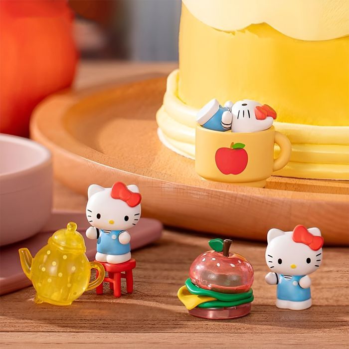 Фігурка Pop Top сюрприз Hello Kitty Яблучний воркшоп (24WH-007) зображення 5