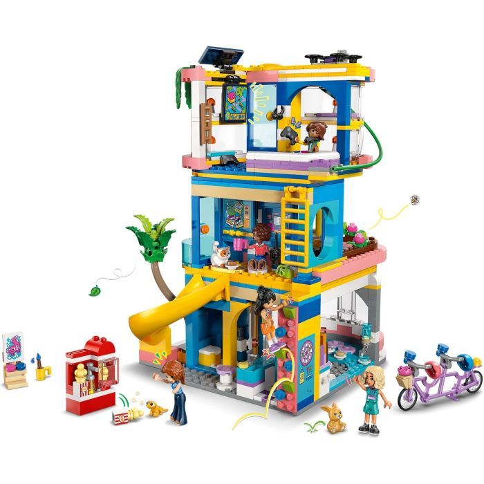 Конструктор LEGO Friends Клубный дом друзей HLC (42689) изображение 3