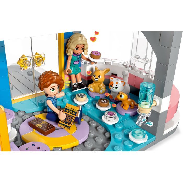 Конструктор LEGO Friends Клубный дом друзей HLC (42689) изображение 5