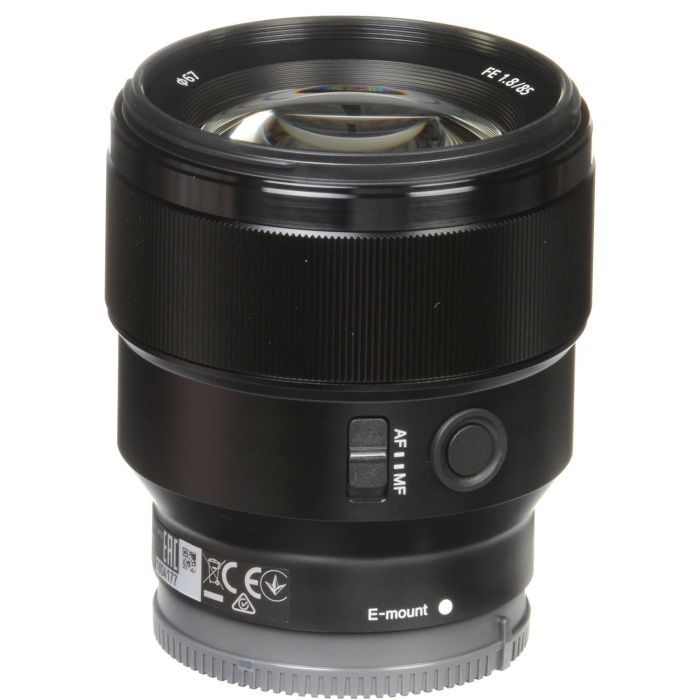 Объектив Sony 85mm f/1.8 для камер NEX FF (SEL85F18.SYX) изображение 6
