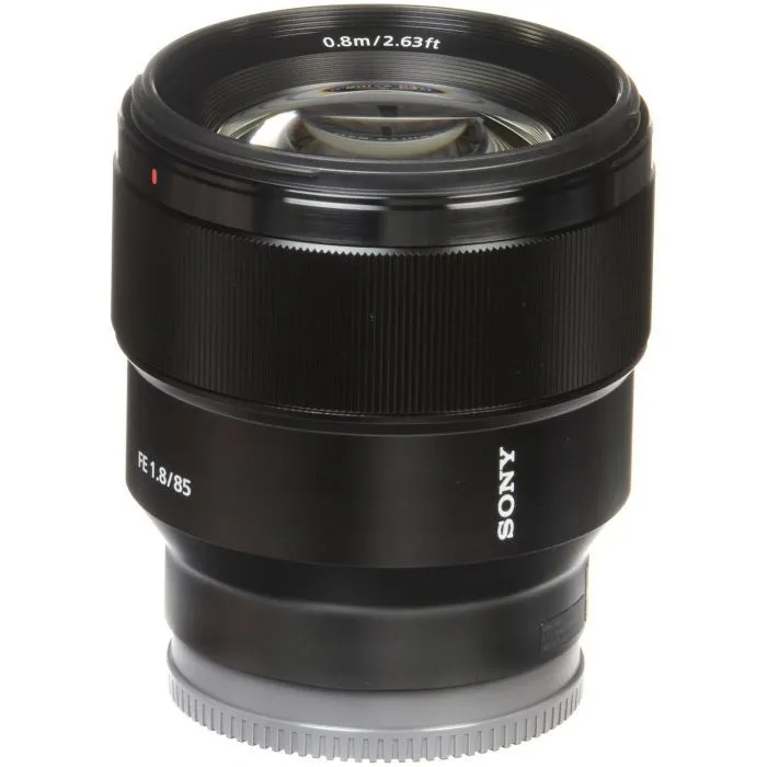Об'єктив Sony 85mm f/1.8 для камер NEX FF (SEL85F18.SYX) зображення 8