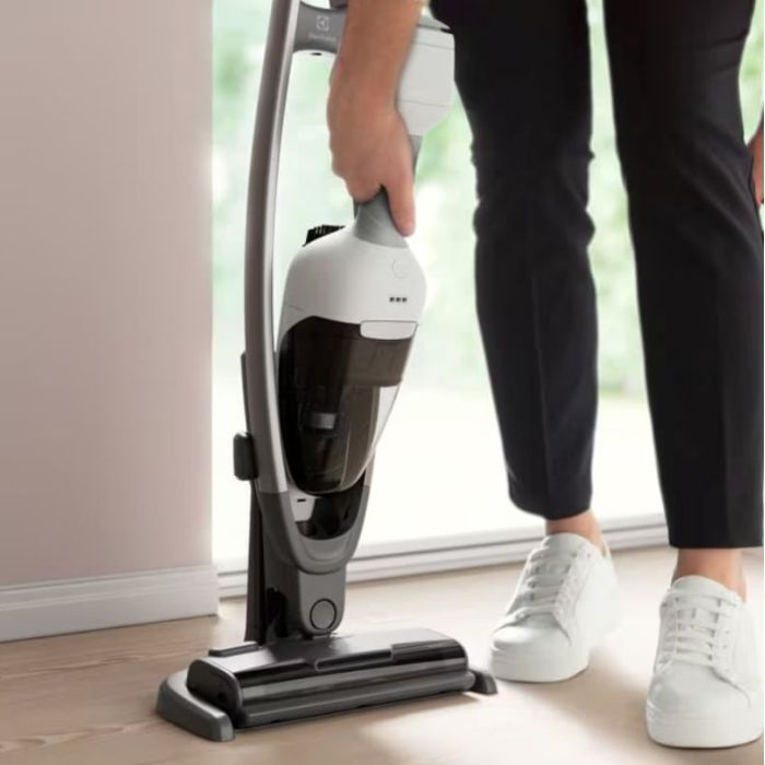 Пылесос Electrolux ES62HB25UV изображение 11