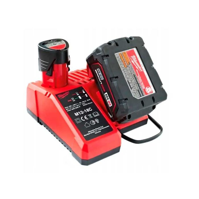 Зарядное устройство для аккумуляторов инструмента Milwaukee M12-18C (4932352959) изображение 3