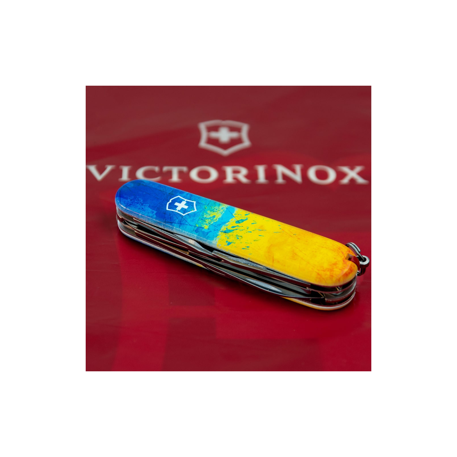 Ніж Victorinox Climber Ukraine Жовто-синій малюнок (1.3703.7_T3100p) зображення 3