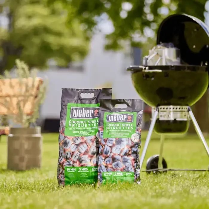 Брикети Weber з кокосової стружки 4 кг (18401) зображення 3