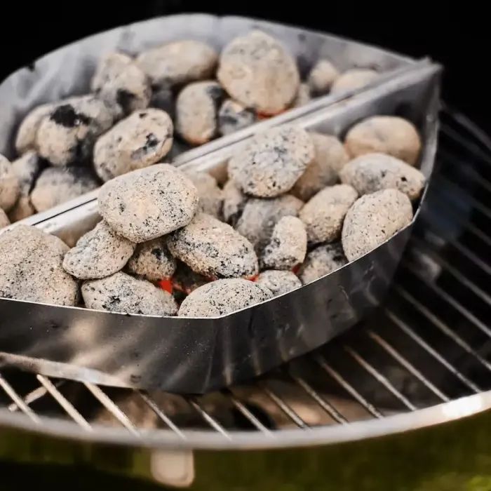 Брикети Weber з кокосової стружки 4 кг (18401) зображення 7