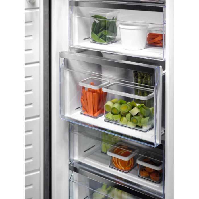 Морозильная камера Electrolux LUS7ME28X изображение 4