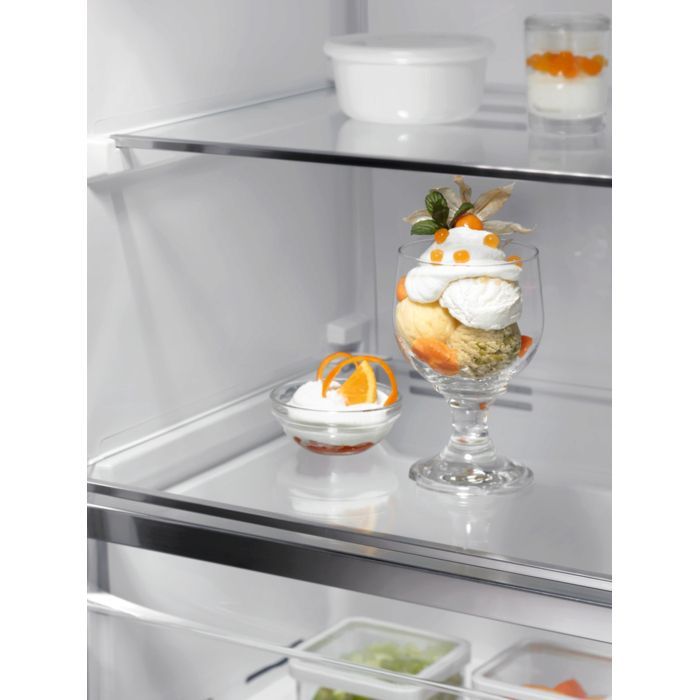 Морозильная камера Electrolux LUS7ME28X изображение 5