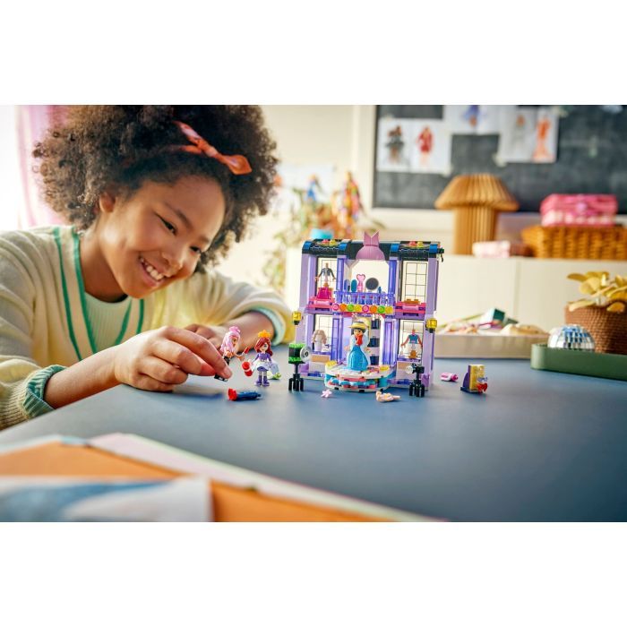 Конструктор LEGO Friends Модный показ в Хартлейк-Сити (42685) изображение 12