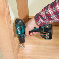 Шуруповерт Makita CLX206X1 CXT 10,8В Slider (TM30D, DF331D, DC10WC, BL1015x2) (CLX206X1) изображение 6