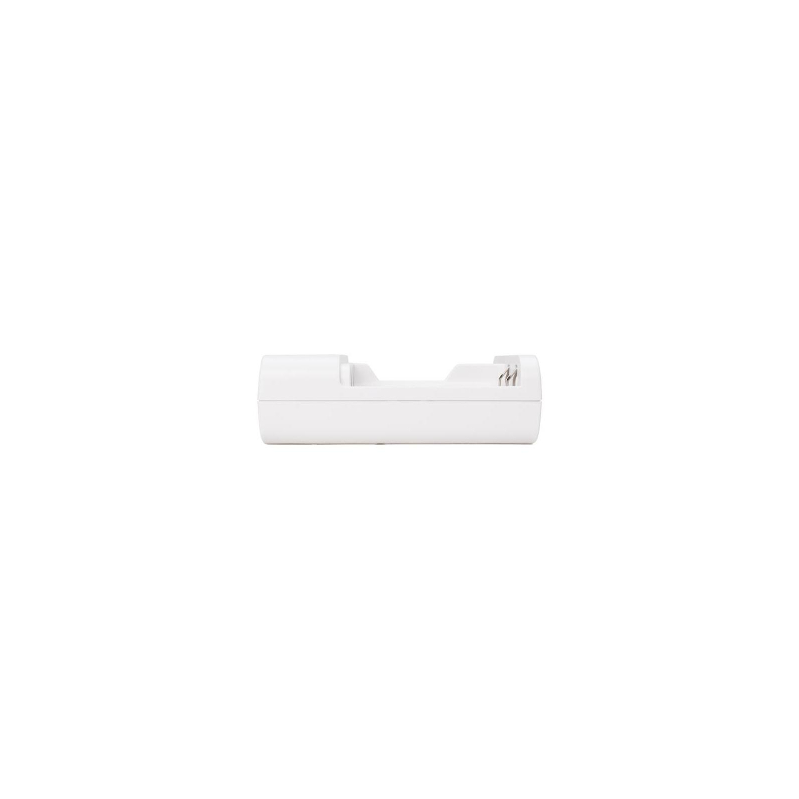 Зарядний пристрій для акумуляторів Panasonic Basic USB Charger+eneloop 4AA 1900 mAh (K-KJ61MCC40USB) зображення 5