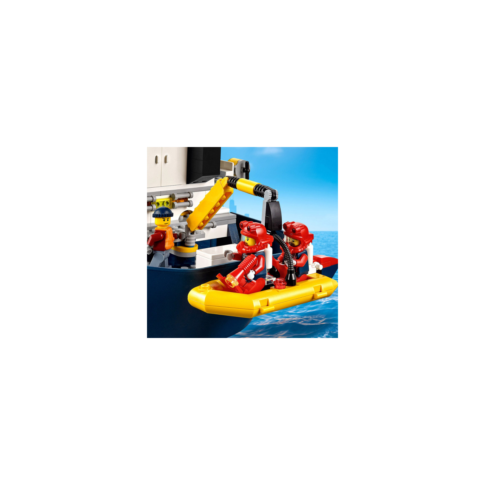 Конструктор LEGO City Океан: исследовательское судно 745 деталей (60266) изображение 9