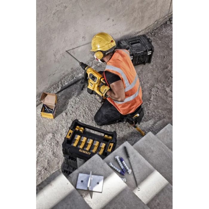 Бур DeWALT SDS-MAX ,XLR, 4 кромки, 30x450x570 мм (DT60833) изображение 12