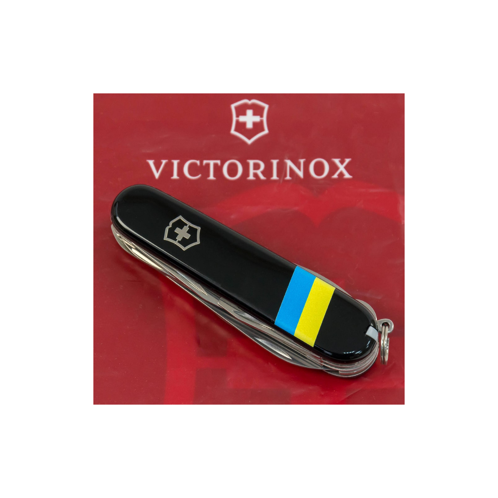 Ніж Victorinox Huntsman Ukraine Black "Герб України Зі Стрічкою" (1.3713.3_T1010u) зображення 2