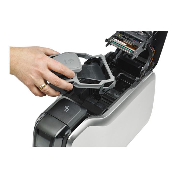 Принтер пластиковых карт Zebra ZC300, Single Sided, USB, Ethernet, CardStudio, 200 cards, YMCKO ribbon (ZC31-000CQ00EM00) изображение 7