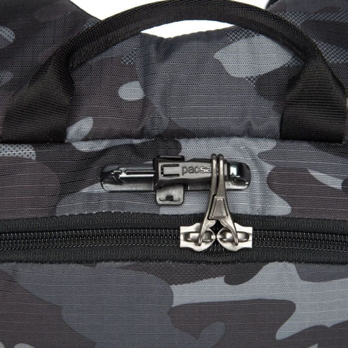 Рюкзак туристический Pacsafe Metrosafe X 20L backpack хакі (30640517) изображение 2