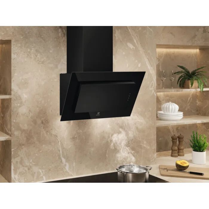 Витяжка кухонна Electrolux LFV326K зображення 2