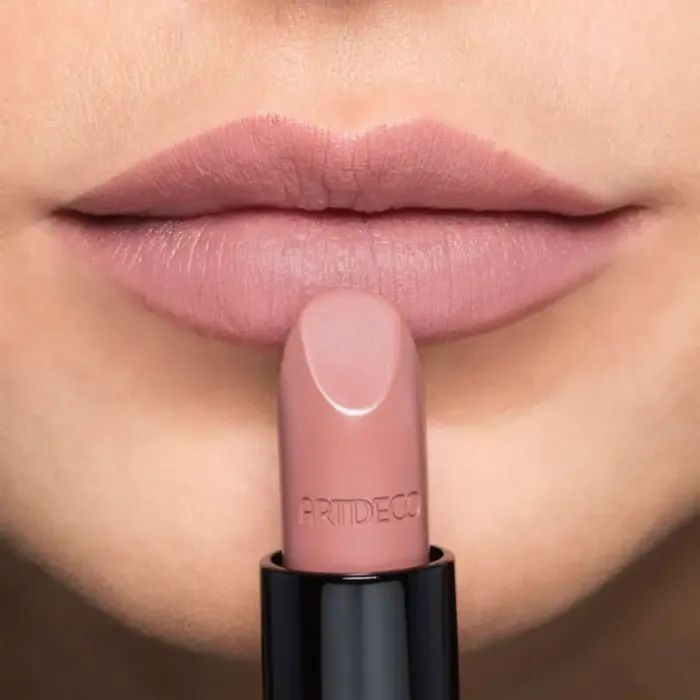 Помада для губ Artdeco Perfect Mat Lipstick 208 - Misty Taupe (4052136082944) изображение 2 Помада для губ Artdeco Perfect Mat Lipstick 208 - Misty Taupe (4052136082944) изображение 2
