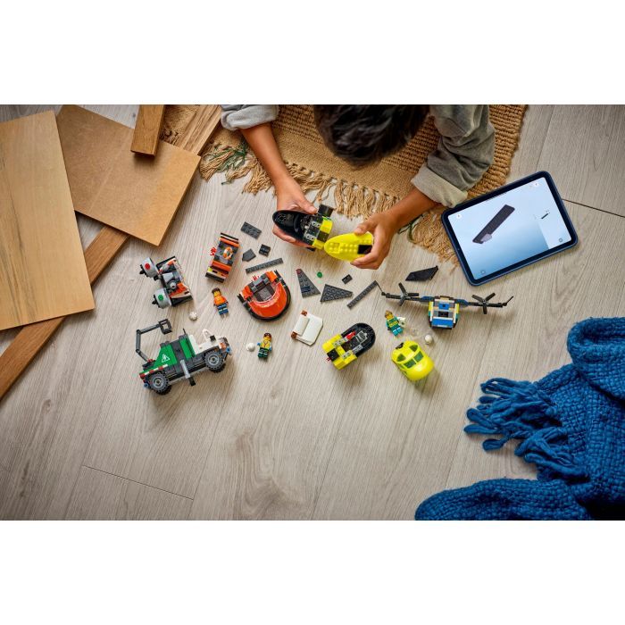 Конструктор LEGO City Ремикс самолета, грузовика и судна на воздушной подушке (60505-) изображение 9