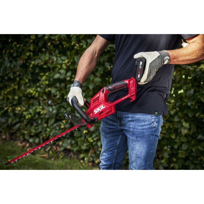 Кусторез Skil аккумуляторный бесщеточный 0440 CA Li-Ion 20V, 2.5Ah (GH1E0440CA+BC1E3110A) изображение 6