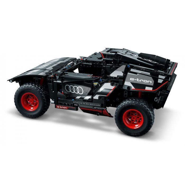 Конструктор LEGO Technic Audi RS Q e-tron 914 деталей (42160) зображення 3