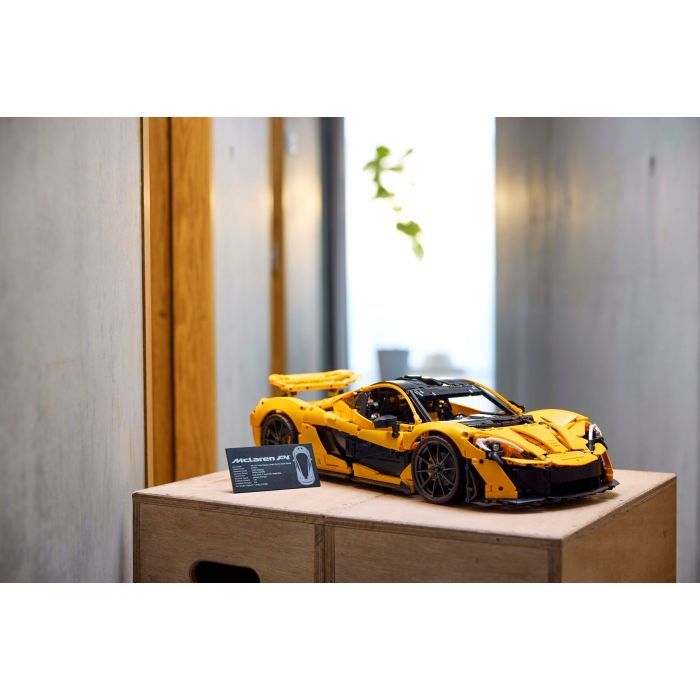 Конструктор LEGO Technic McLaren P1 3893 деталі (42172) зображення 12