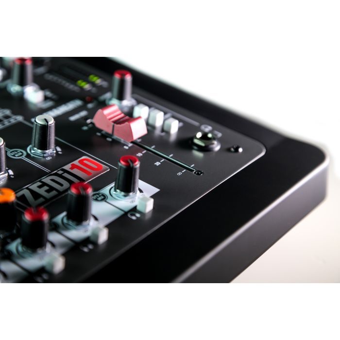 Микшерный пульт Allen&Heath ZEDi-10 (283121) изображение 5