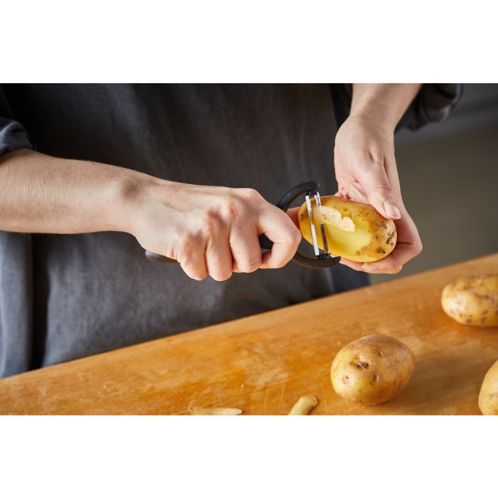 Овощечистка Fiskars Essential з поперечним лезом (1065599) изображение 5