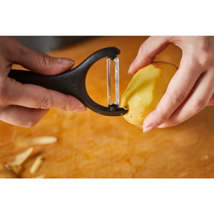 Овощечистка Fiskars Essential з поперечним лезом (1065599) изображение 6