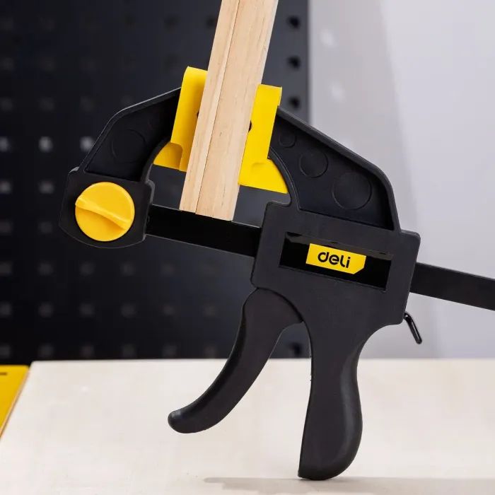 Струбцина Deli швидкозатискна 15 см (EDL110106) зображення 4