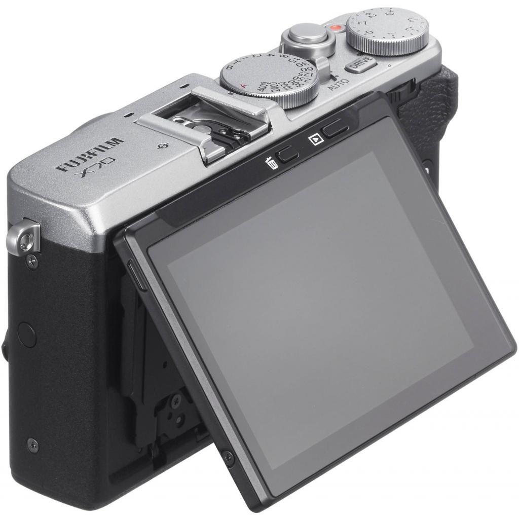Цифровой фотоаппарат Fujifilm FinePix X70 Silver (16499124) изображение 5