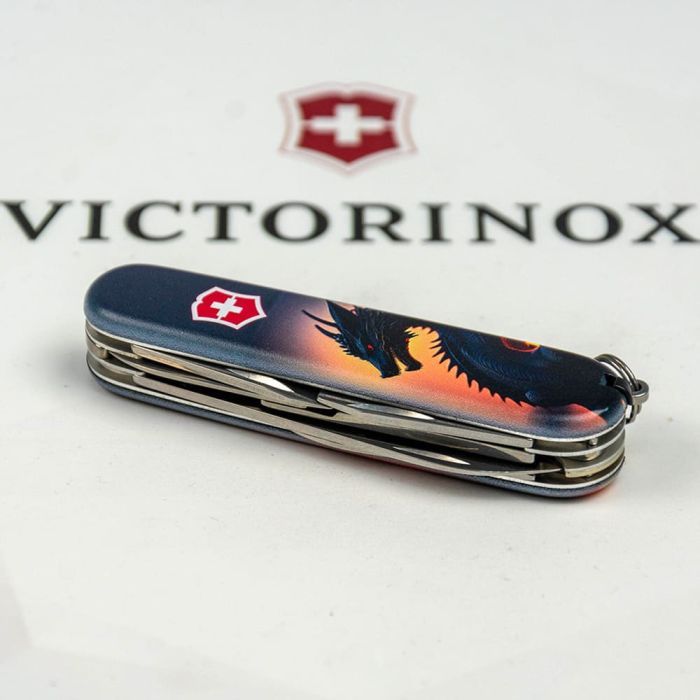 Нож Victorinox Climber Zodiac Дракон в променях сонця (1.3703.3_Z3270p) изображение 6