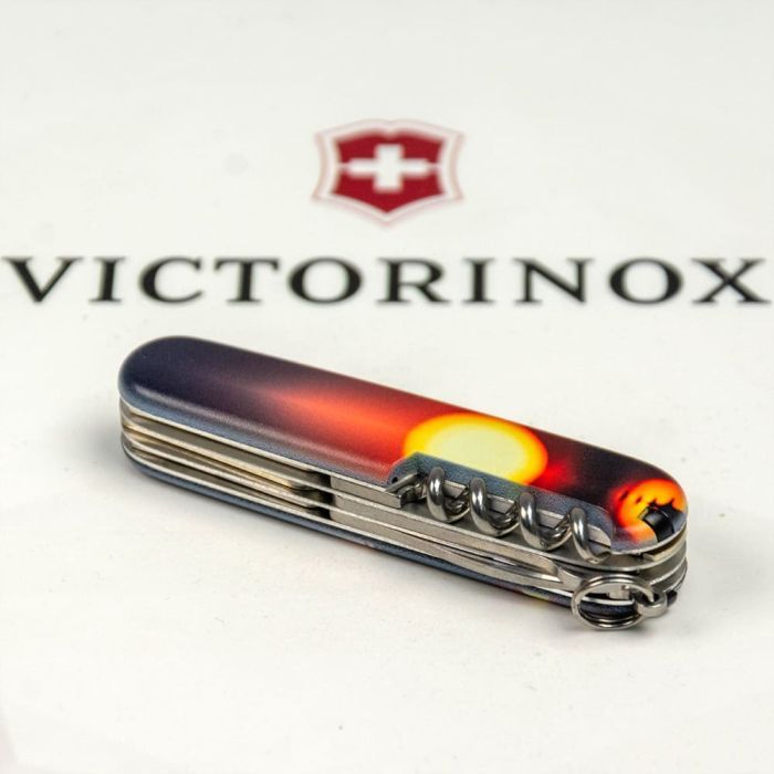 Нож Victorinox Climber Zodiac Дракон в променях сонця (1.3703.3_Z3270p) изображение 7