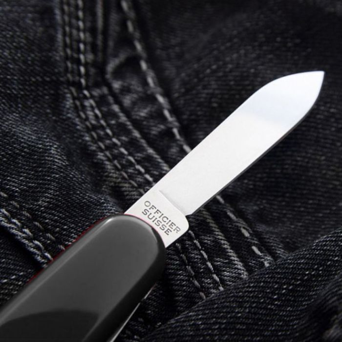 Нож Victorinox Recruit 84 мм Чорний (0.2503.3) изображение 3
