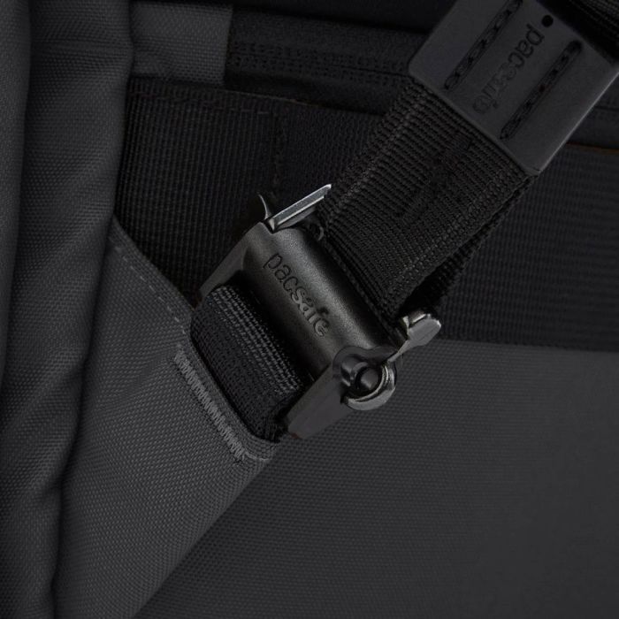 Рюкзак туристический Pacsafe Metrosafe X 25L чорний (30645100) изображение 7