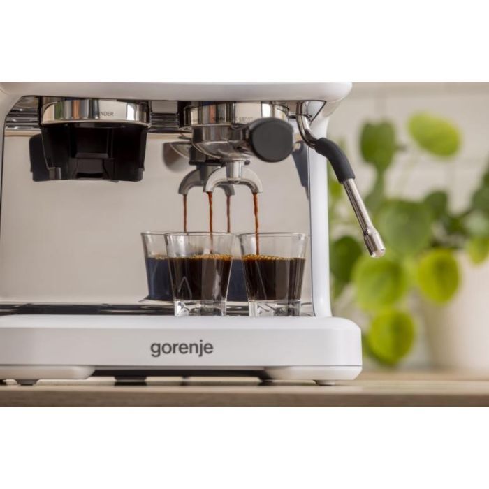 Рожковая кофеварка эспрессо Gorenje GSACM20W изображение 14
