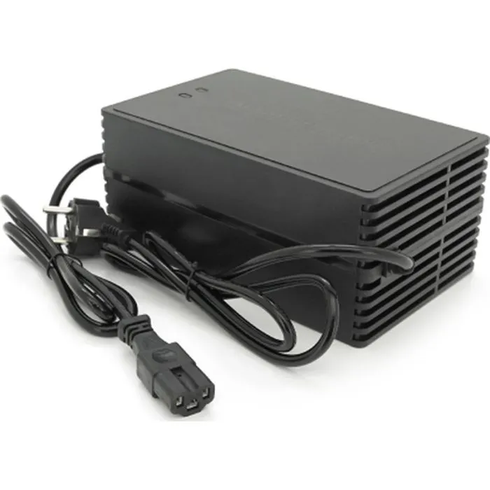 Сетевое зарядное устройство для АКБ Voltronic Li-ion 72V(88,2V), 21S, 8A, 750W (YT-SL750-88208P)