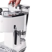Рожковая кофеварка эспрессо DeLonghi ECO 310.W (ECO310.W) изображение 3