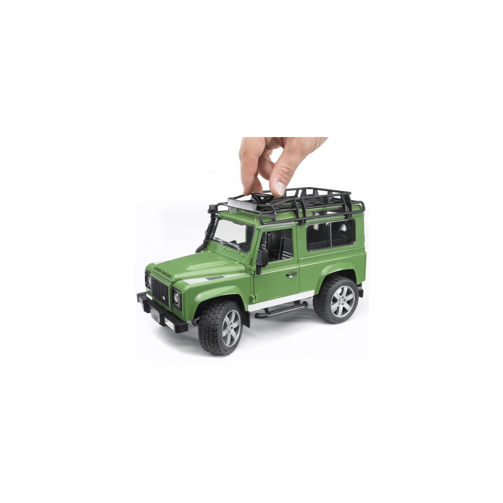 Спецтехника Bruder джип Land Rover Defender М1:16 (02590) изображение 9