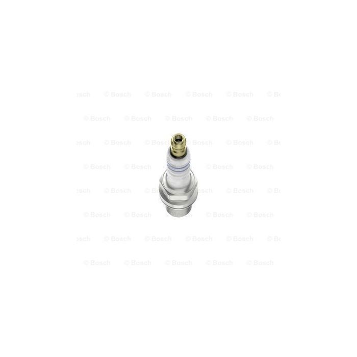 Свеча зажигания Bosch 0 242 240 587 изображение 3