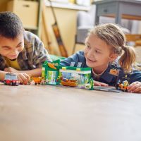 Конструктор LEGO My City Продуктовый магазин 404 детали (60347) изображение 3