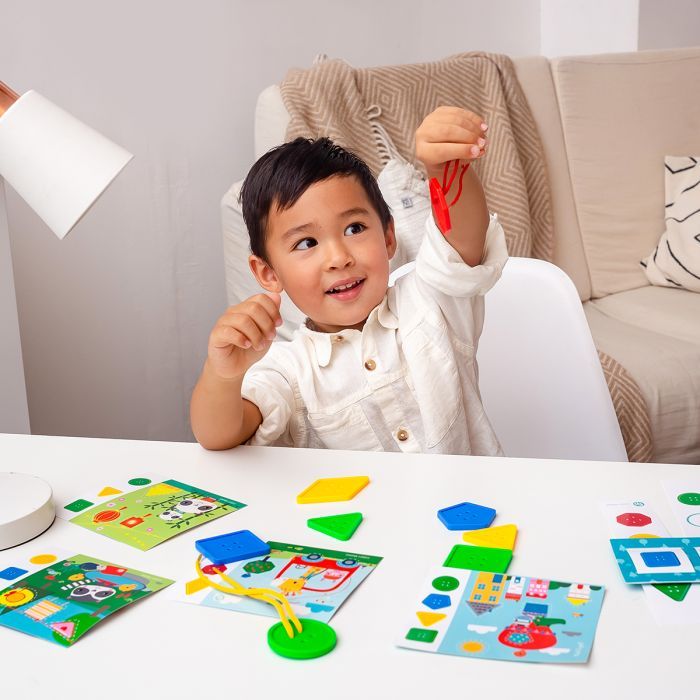 Развивающая игрушка Vladi Toys Игра с пуговицами Fisher Price Шнуруем-комбинируем (укр) (VT2905-24) изображение 7