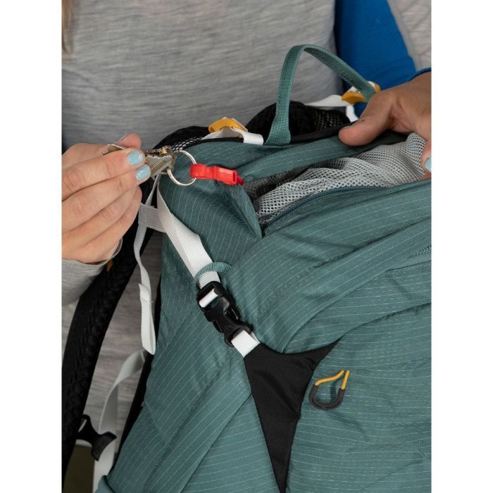 Рюкзак туристичний Osprey Sirrus 24 elderberry purple/chiru tan O/S (009.3593) зображення 9