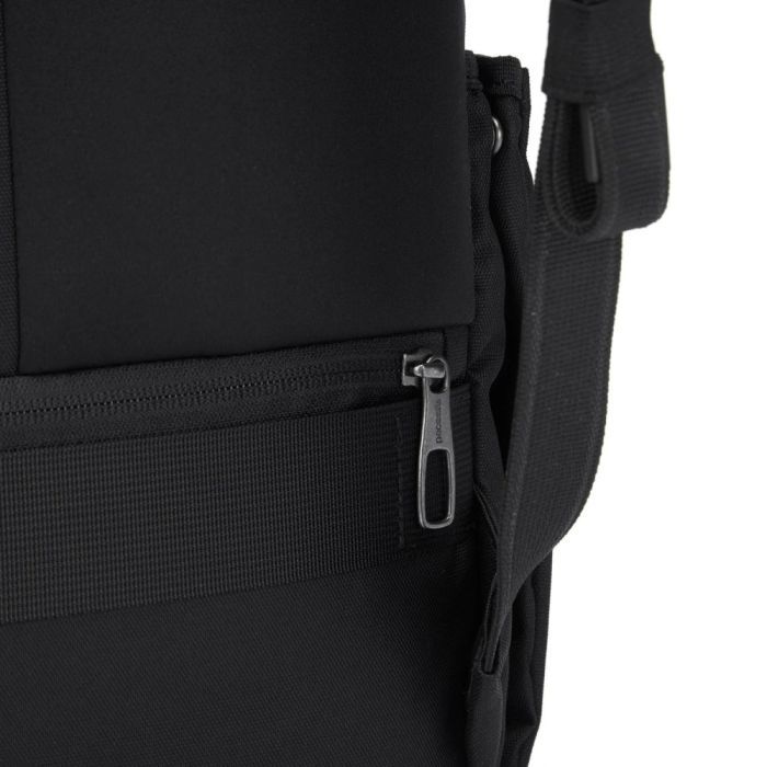 Рюкзак туристический Pacsafe Metrosafe X 25L чорний (30645100) изображение 6