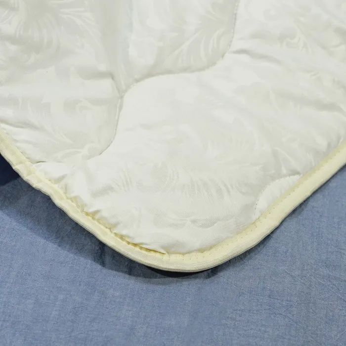 Ковдра Viluta вовняна стьобана Comfort 170х205 (ковдра_comfort_205*170) зображення 4