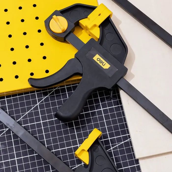 Струбцина Deli швидкозатискна 30 см (EDL110112) зображення 9