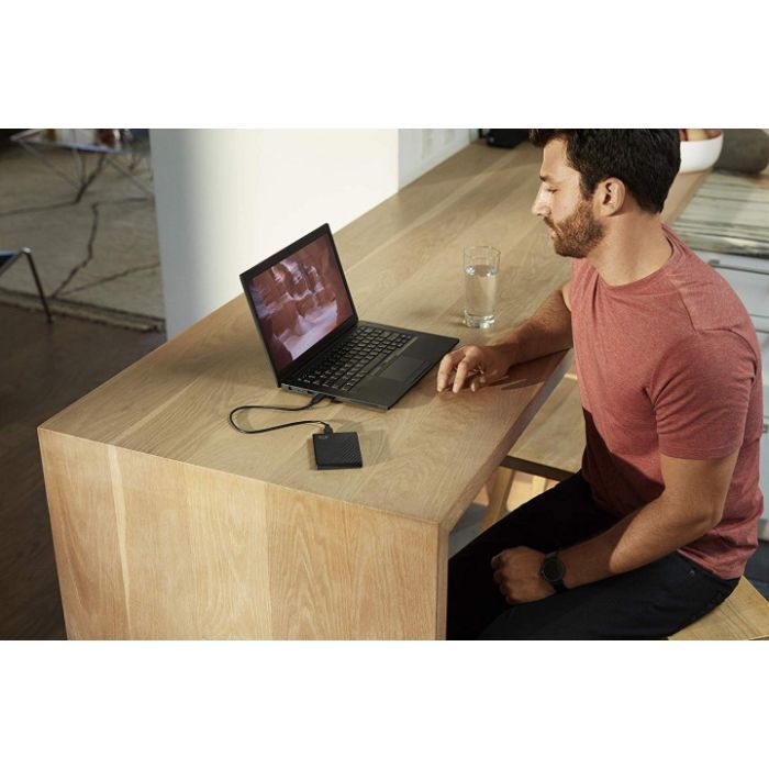 Внешний жесткий диск 2.5" 4TB My Passport Portable WD (WDBPKJ0040BBL-WESN) изображение 7
