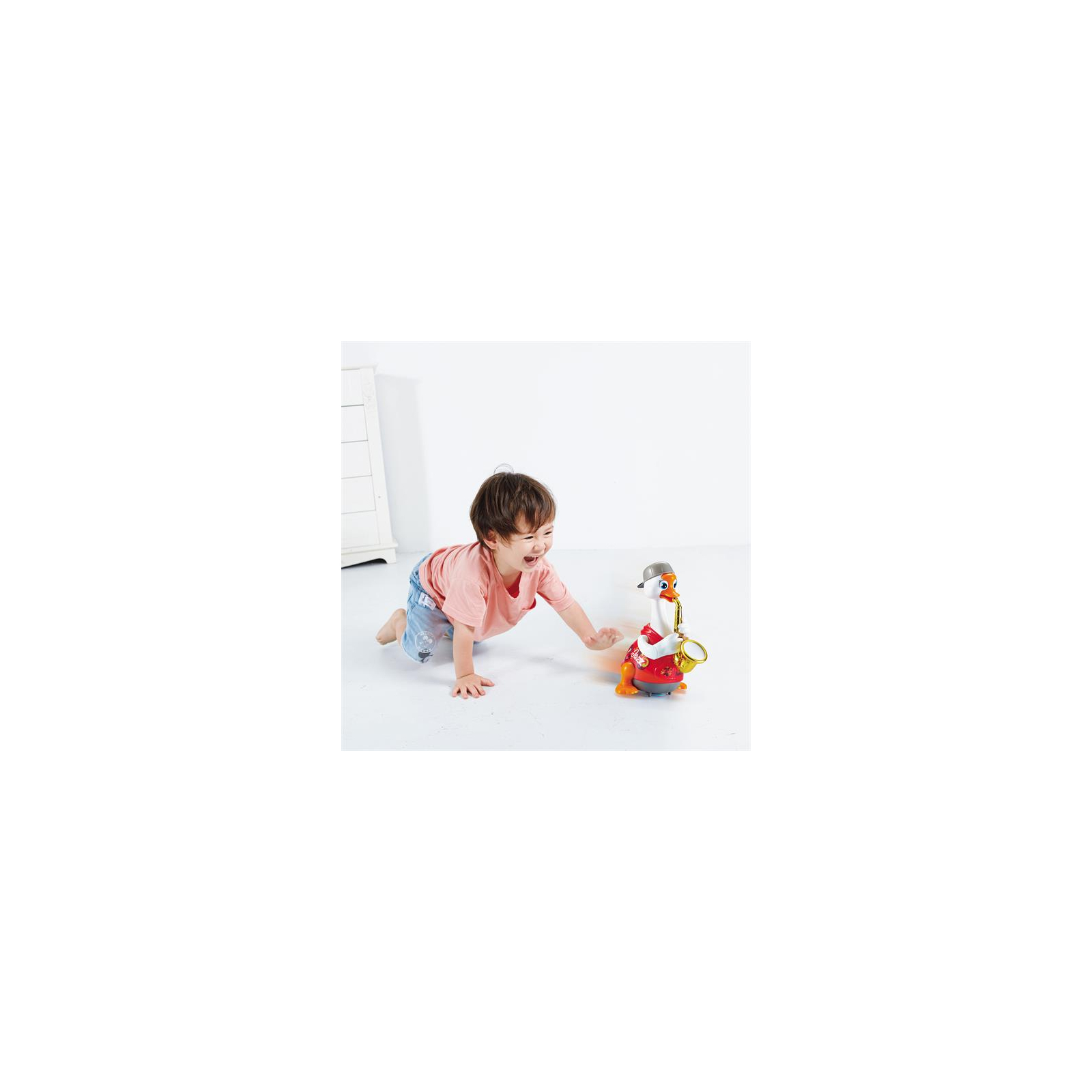 Развивающая игрушка Hola Toys Гусь-саксофонист, красный (6111-red) изображение 3