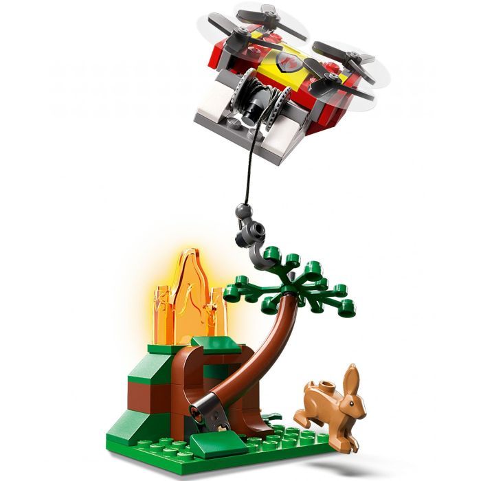 Конструктор LEGO City Пожарная машина 502 детали (60374) изображение 9